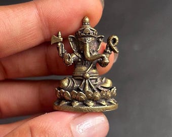 Brass Ganesha Statue for Home Temple Decor, Ganpati Idol for Puja, Lucky Hindu God Sculpture