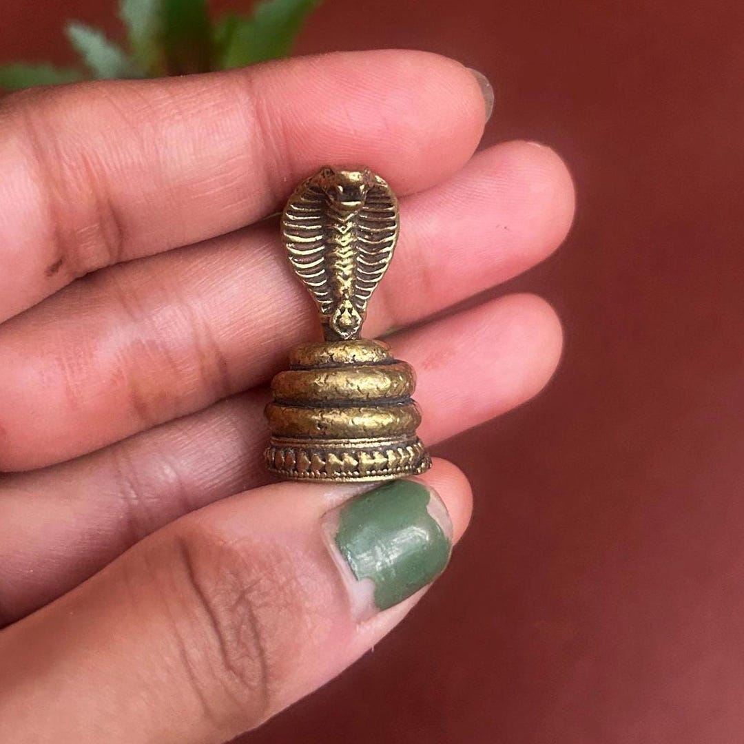 Sebn Brass Cobra Snake Statue: Hindu Pooja Decor, Kundalini Energy - Etsy