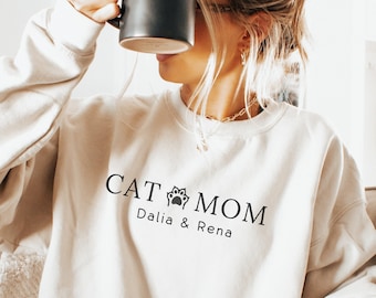 Personlig kattmamma-tröja, t-shirt med kattens namn, personlig present till kattägare, husdjursälskare, kattmamma-tröja