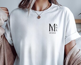 Mama T-Shirt personalized with name and year, Mama T-Shirt gift, expectant mom announcement, Mother's Day, mother sweater, Mom shirt