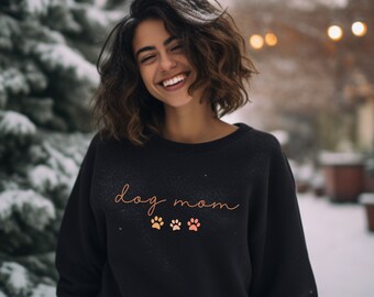Dog Mom Sweatshirt, Dog Mom Hoodie, Dog Owner Gift, Pet Lover, Dog Mom Sweater, T-Shirt Dog Mom, Dog Shirt for Women