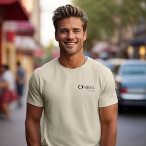 Onkel T-Shirt personalisiert mit Name und Jahreszahl, Onkel T-Shirt Geschenk, werdender Onkel Ankündigung, Cooles Onkel Sweatshirt