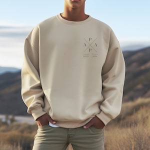 Sudadera con capucha de papá personalizada con nombre y año, regalo de camiseta de padre, anuncio de papá expectante, día del padre, sudadera de papá genial imagen 7