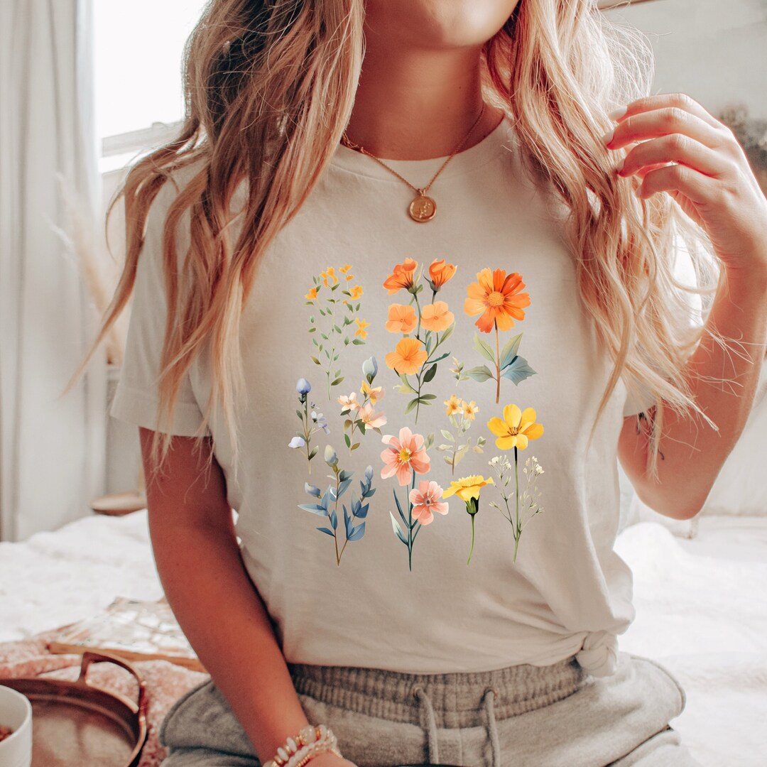 Vintage Wildflowers T-shirt| Boho Cottage Core Shirt | Oversized Flower ...