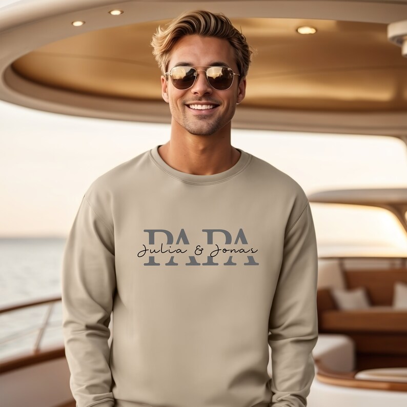 Dad sweatshirt personalized with name, father t-shirt gift, expectant dad announcement, Father's Day, cool dad hoodie, best dad shirt image 8