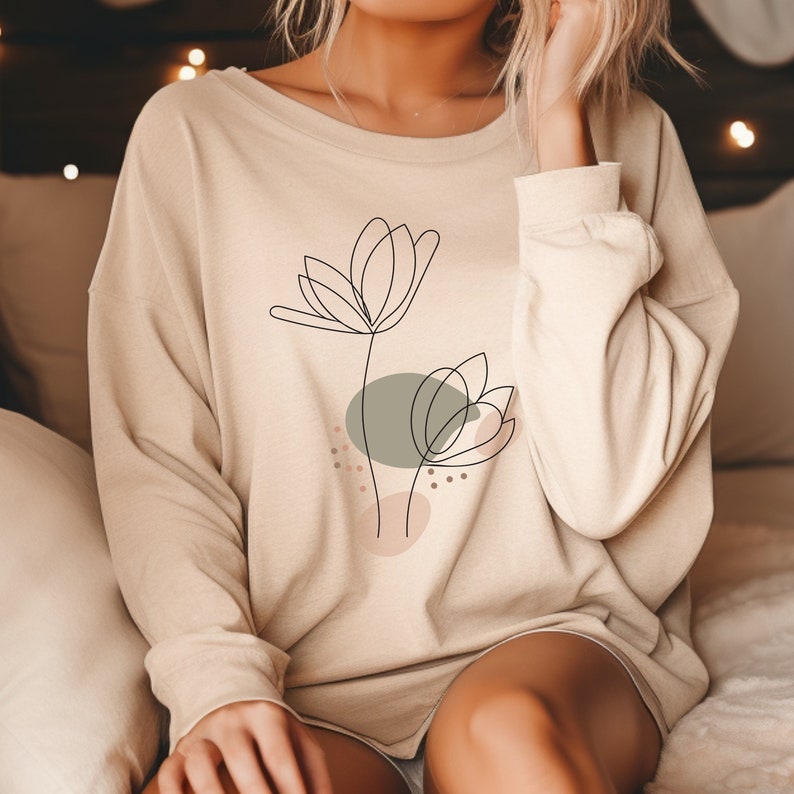 Cottagecore flower t-shirt, vintage flower sweatshirt, nature shirt, sweater, natural top, hoodie floral, botanical sweater, flower sweater image 2