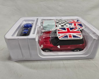 ヘルパ MINICOOPER COLLECTORSBOX EUROPE 1993 ヘルパ 1/87 ミニクーパー EUROPA 1993 国旗シリーズ 全13台