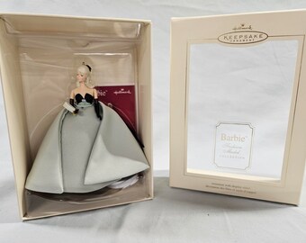箱なし Hallmark Barbie Family Deluxe House 2007 Barbie - Family Deluxe House Hallmark Ornament | The