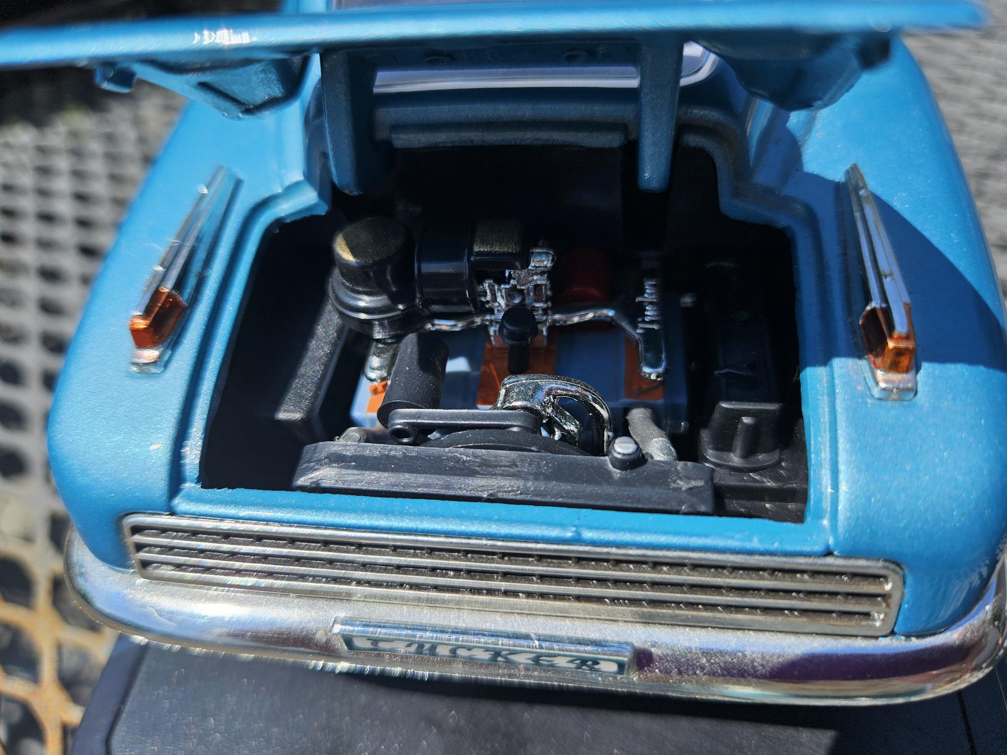 Rare Vintage Road Legends 1948 Tucker Torpedo Collectors
