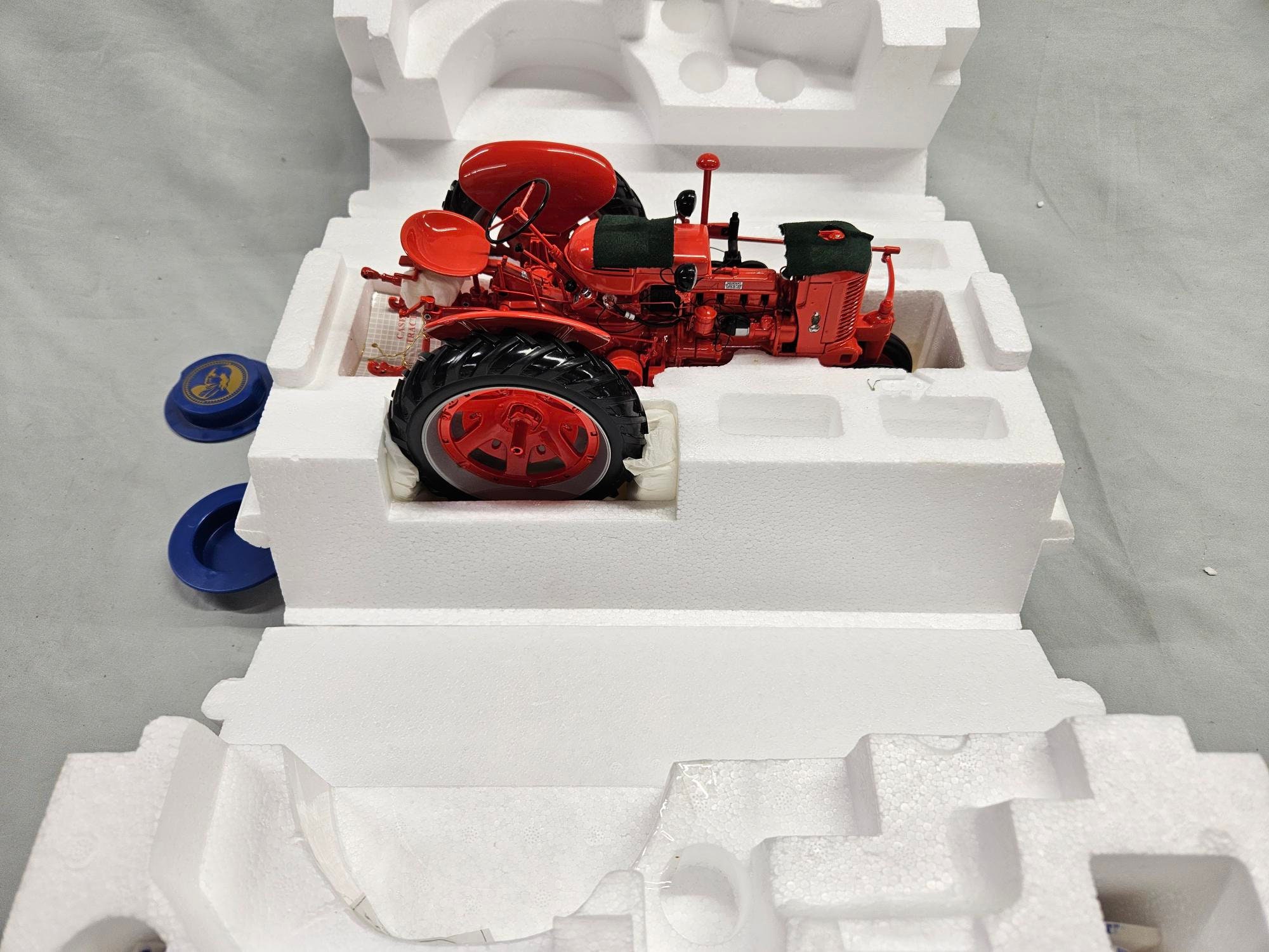 Franklin Mint Precision Model Case SC Farm Tractor, 1:12. Free