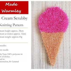 Könnte beinhalten: Ein handgemachter Eiskrem-förmiger Schwamm. Die Oberseite ist leuchtend rosa und der Kegel karamellfarben. Der Schwamm ist etwa 24 cm hoch und 12 cm breit. Der Text auf dem Bild lautet "Ice Cream Scrubby Knitting Pattern."