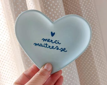 Coupelle cœur merci maîtresse personnalisé avec prénom, cadeau nounou, coupelle support  bijoux personnalisable, cadeau fin d'année scolaire