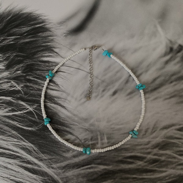 Starting Over  ~ choker ~ turquoise ~ white ~ 0.8 seed beads ~ turquoise stone