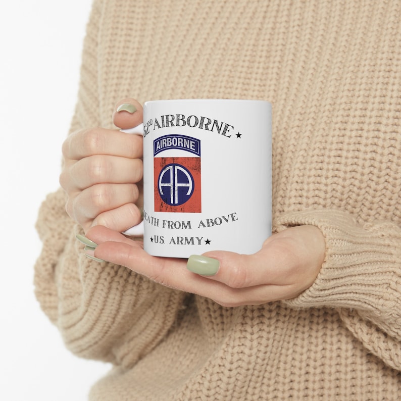 Tasse à café 82nd Airborne « Death From Above » de l'armée américaine, 11 oz et 15 oz - Sans BPA et sans plomb image 2
