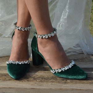 Emerald green pumps Etsy Nederland
