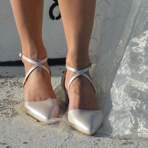 Handmade Ivory Leather Wedding Heels: Criss Cross Ankle Strap