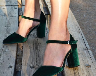 Handmade Emerald Green Velvet Bridal Pumps: Velvet Block Heel Wedding Shoes