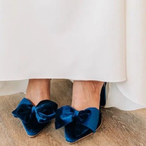 Navy Blue Bridal Shoes, Bridal Block Heels, Velvet Bows Bridal Shoes, Dark Blue Velvet Heels, Wedding Bow Shoes, Handmade Bridal 'Cecilia'