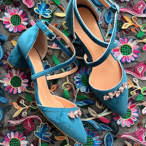 Blue Velvet Shoes, Wedding Shoes, Teal Blue Velvet Shoes, Wedding Pumps, Blue Bridal Shoes, Blue Velvet Pumps, Block Heels, Blue Velvet Heel