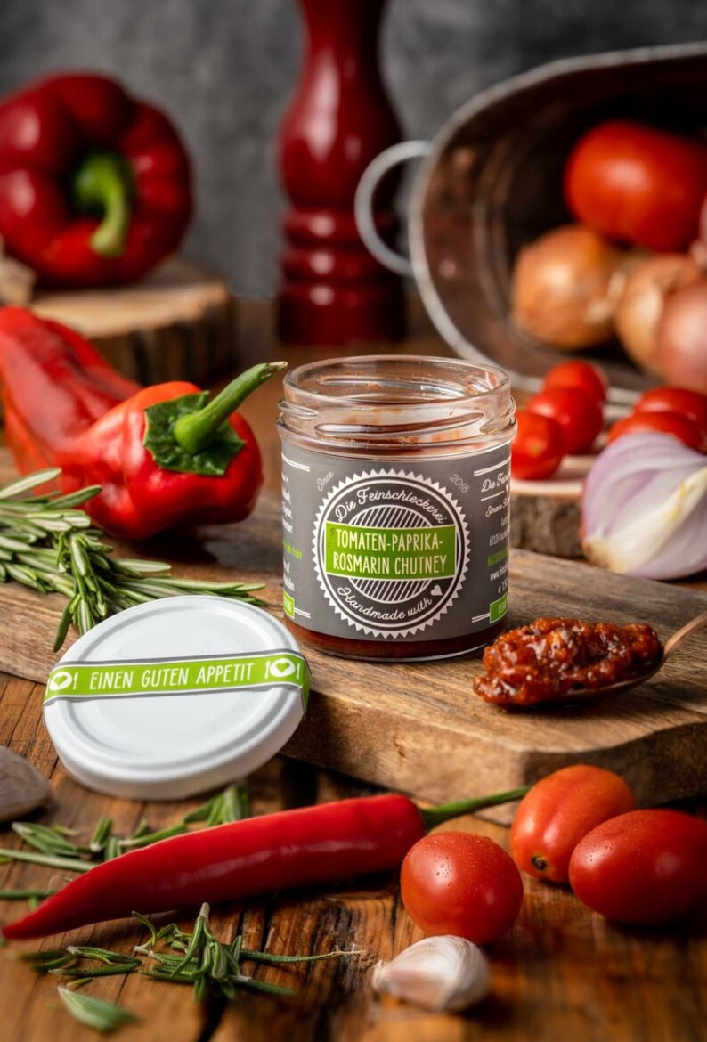 Tomaten-Paprika-Rosmarin Chutney, vegan 4,60 Euro/100g Bild 1