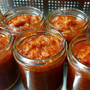 Tomaten-Paprika-Rosmarin Chutney, vegan 4,60 Euro/100g Bild 6