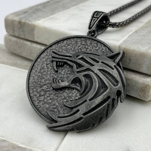 Monster hunter medallion, silver wolf token, fantasy necklace, witcher medallion, silver necklace, silver men’s pendant, gift for men’s