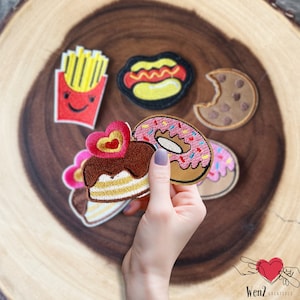 Foodie Iron-On Patch Pizza Donut Embroidered Patch DIY Apparel Decor Food Love Embroidery Applique Craft Embroidered Patch Bag Jacket Patch