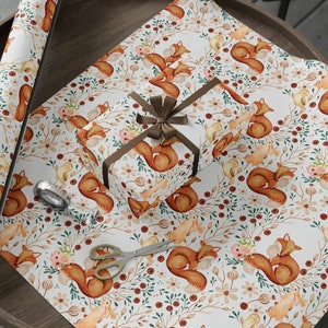 Woodland Animals Wrapping Paper| New Baby Wrap| Baby Shower Gift Wrap| Mothers Day Wrap |Valentine Day Wrap| Birthday Wrap| Forest Gift Wrap
