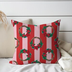 Christmas Pillows| Farmhouse Christmas Wreath Pillow| Christmas Home Decor| Christmas Gift| Decorative Sofa Winter Pillow| Holiday Pillow