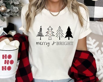メリー＆ブライト・クリスマスシャツ、クリスマスツリーシャツ、家族で楽しめるクリスマスシャツ、ホリデーグラフィックTシャツ、かわいいクリスマスシャツギフトアイデア