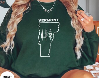 Vermont State Sweatshirt, Pine Tree Crewneck, Vermont Outline Vacation Souvenir Shirt, New England Travel Gift, Outdoor Hiking Sweater