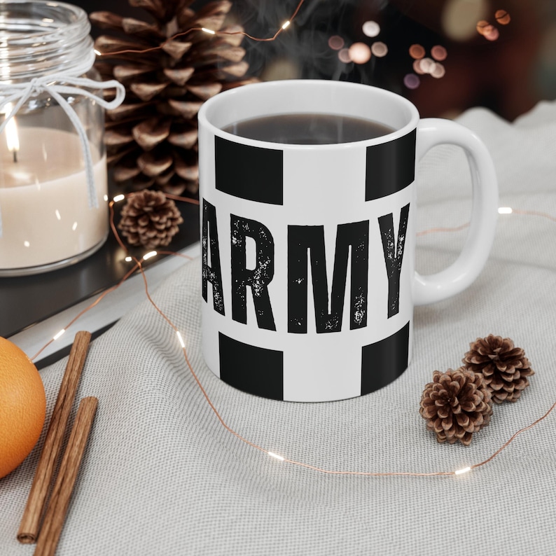 Tazza Newcastle United, Toon Army, Magpies in bianco e nero, regalo di calcio immagine 5