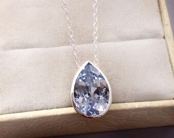 Colgante de aguamarina AAA en forma de pera: Plata de ley 925, piedra natal de marzo