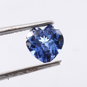 AAA-schöner Glanz und hinreißende Qualität Makelloser Ceylon Blauer Saphir-Loser Herz-Edelstein-Schnitt für Ring- & Premium-Schmuckherstellungs-Schnitt 7 x 7 MM