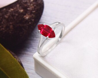 AAA Makelloser Pegion Blood Burma Rubin Marquise Marquise Ring, 925 Sterling Silber Edelstein Ring, Juli Geburtsstein, ihr Antrag, Geburtstagsgeschenk - 10 x 5 MM