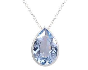 Colgante de aguamarina AAA en forma de pera: plata de ley 925, piedra de nacimiento de marzo.