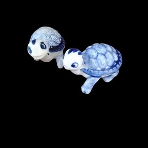Vintage Hand-Painted Ceramic Turtle Miniatures