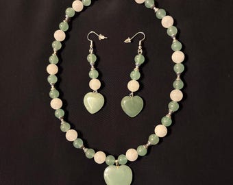 Green agate and white jade beaded heart pendant necklace, gemstone hearts beaded necklace set, beaded heart charms necklace and earrings