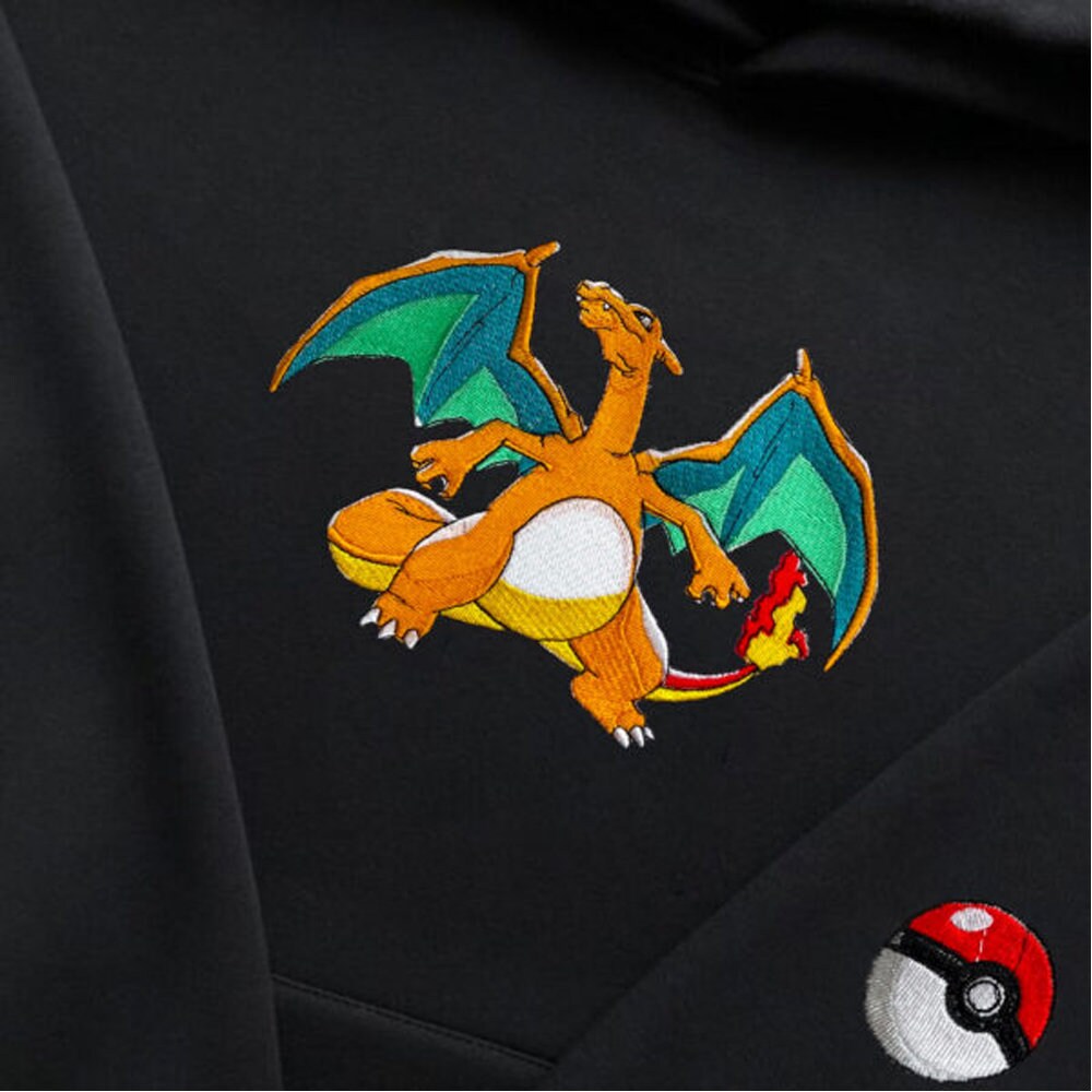 La Boutique Pokémon : Socquettes Salamèche déguisé en Dracaufeu