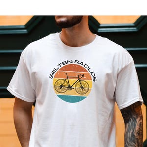 Rarely Radlos T-Shirt, Gift for Bicycle Fans, Road Bike T-Shirt, Unisex T-Shirt made of 100% Cotton