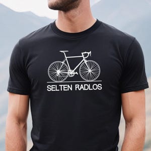 Rarely Radlos T-Shirt, Bicycle & Road Bike Motif – Gift for Cyclists and Bike Fans, Unisex T-Shirt