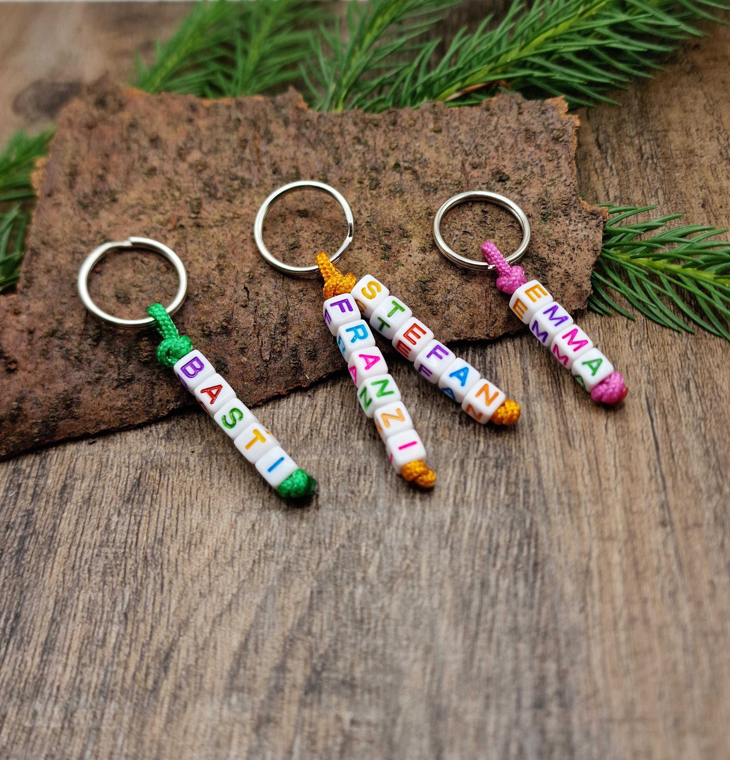 Keychain Handmade and Customizable, Name Tag, Colorful, Paracord