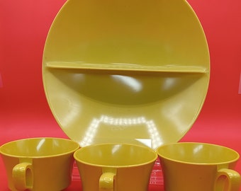 set of MCM Melmac cups and bowl Florence by PROLON