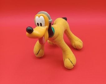 Peluche Pluto de la Cajita Feliz de McDonalds con cabeza de plástico y auriculares