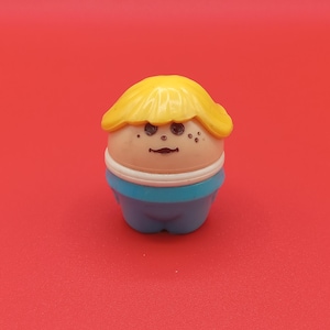 Vintage Fisher Price Little Tikes blonde child figure