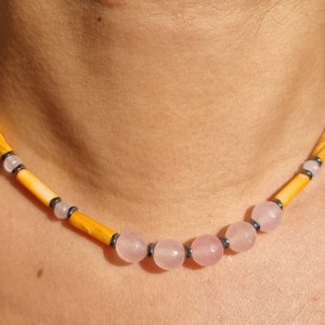 Perlmutt Halskette mit Rosenquarz und Grauer Hämatit - Versilberter Schmuck, Handgemachter Sommer Schmuck, Rosenquarz Schmuck