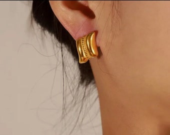 Texture Gold Earrings, Geometric Stud Earrings, Small Stud Earrings, Simple Gold Earrings, Statement Jewelry, Vintage Stud, Gift for Women