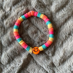 neon smiley face 1-Piece Beaded Bracelet Set
