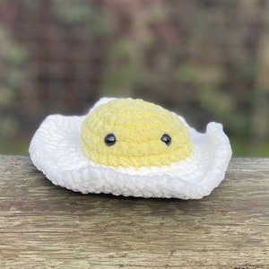 Fried Egg | Handmade Crochet Fried Egg Plushie | Crochet Plushie | Crochet Amigurumi Fried Egg | Amigurumi | Handmade Fried Egg