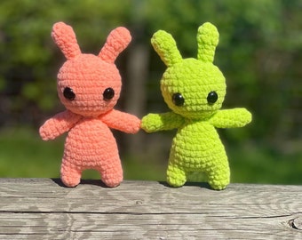 Alien | Crochet Alien | Alien Creature | Handmade Crochet Alien | Alien Plushie | Crochet Alien Plushie | Crochet Amigurumi | Alien Plushies